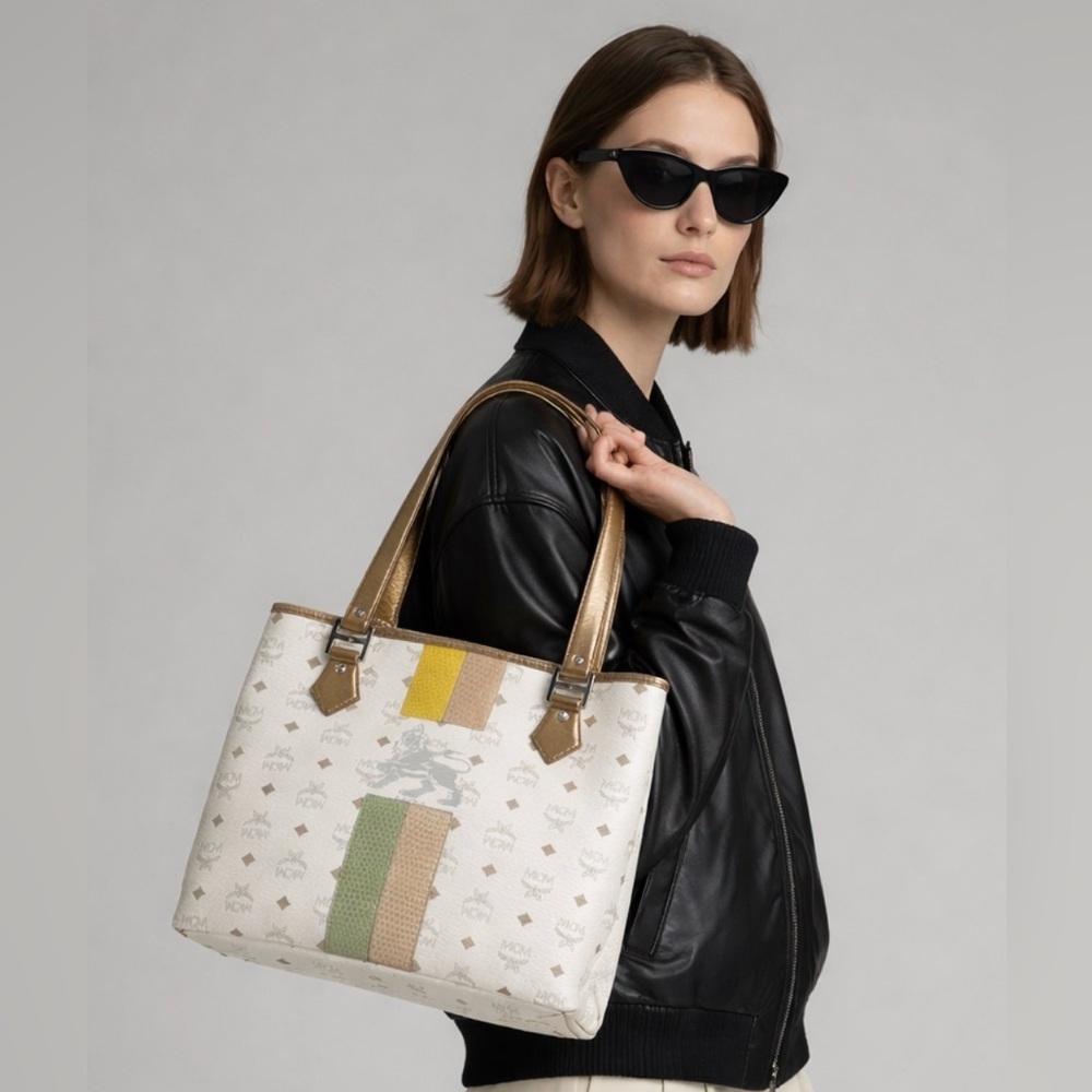 MCM White and Gold Tote Pre-Owned